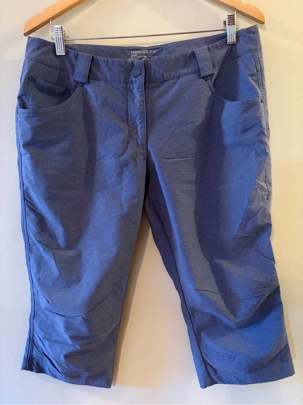 Nike Golf Blue cropped pants, Women’s Sz 12.